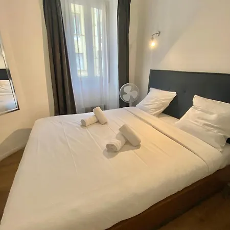 Port Area Apartment